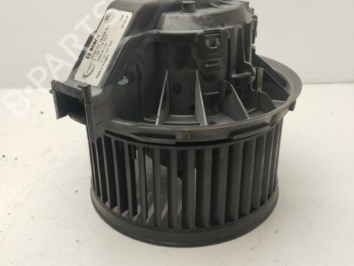 Used Heater blower motor FORD FIESTA VI (CB1, CCN) [2008-2026]  31619513