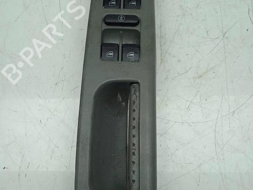 Used Left front window switch SKODA OCTAVIA I (1U2) 1.9 TDI (110 hp) 11762052