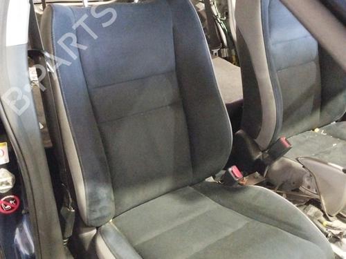 Sæde højre fortil HONDA CIVIC VIII Hatchback (FN, FK) 2.2 CTDi (FK3) (140 hp) 31615126