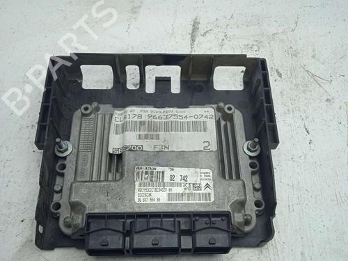 Used Engine control unit (ECU) Engine control unit (ECU) PEUGEOT 207 (WA_, WC_) 1.6 HDi (90 hp) 16701171 16701171