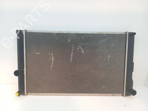 Used Water radiator Water radiator TOYOTA AURIS Estate (_E18_) 1.8 Hybrid (ZWE186_, ZWE186R, ZWE186H) (136 hp) 34276497 34276497