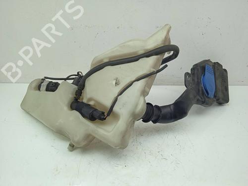 windscreen-washer-tank-audi-a5-8t3-8t0955453c-2007-2008-2009-2010-2011-2012-2013-2014-2015-2016-2017-11165648 main image