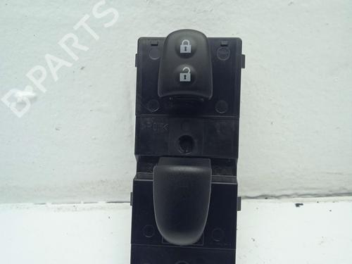 Used Right front window switch Right front window switch NISSAN LEAF (ZE0) Electric (109 hp) 40097059 40097059