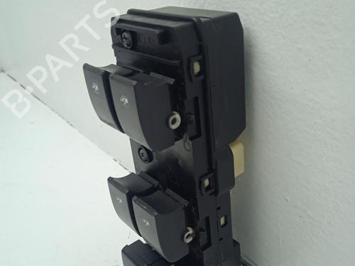 Left front window switch CHEVROLET CAPTIVA (C100, C140) | BP31621052I27