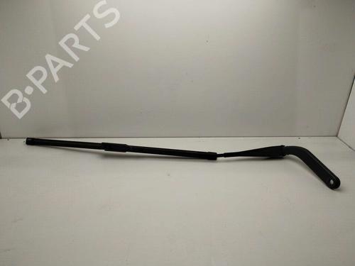 Used Front windshield wiper arm BMW 1 (E87) 116 d (116 hp) 17014476