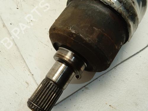 Right front driveshaft HYUNDAI TRAJET (FO) | BP16085556M39