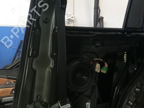 Used Front right seatbelt LAND ROVER RANGE ROVER SPORT I (L320) [2005-2013]  18549384