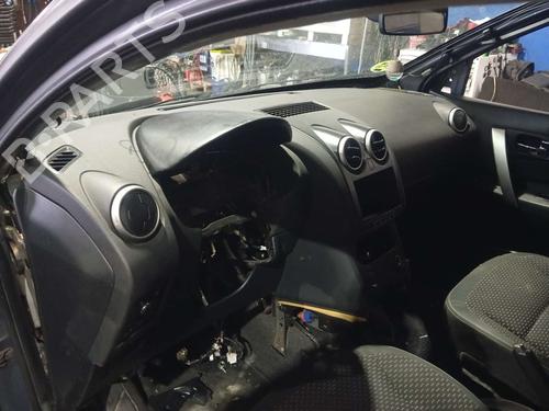 Instrumentbræt NISSAN QASHQAI I (J10, NJ10) 2.0 dCi (150 hp) 31620781