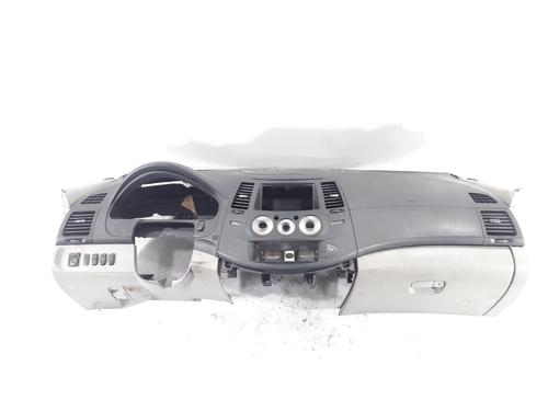 Used Dashboard MITSUBISHI GRANDIS (NA_W) 2.0 DI-D (NA8W) (136 hp) 11151979