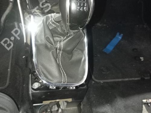 Used Gear lever OPEL ASTRA J (P10) 2.0 CDTI (68) (160 hp) 18086378