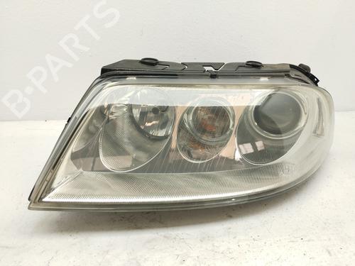 Used Left headlight Left headlight VW PASSAT B5.5 (3B3) 1.9 TDI (101 hp) 33321380 33321380