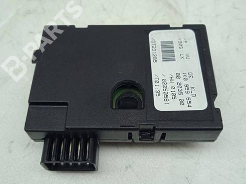 Used Electronic module AUDI A3 (8P1) 2.0 TDI 16V (140 hp) 11167795