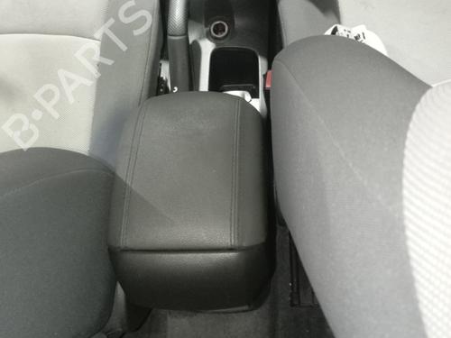Used Armrest / Center console CHEVROLET CRUZE (J300) [2009-2026]  22697861