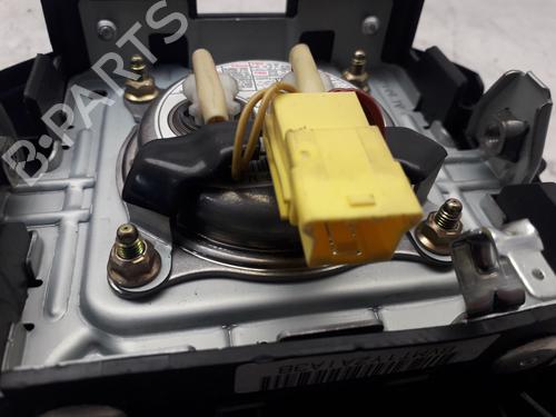 Driver airbag MITSUBISHI GRANDIS (NA_W) 2.0 DI-D (NA8W) | BP11151977C9