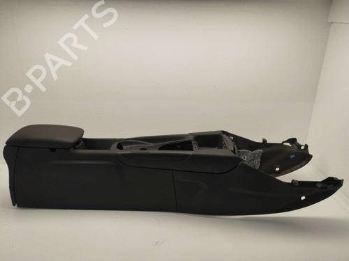 Used Armrest / Center console Armrest / Center console DS DS 4 / DS 4 CROSSBACK (NX_) 2.0 BlueHDi 150 (150 hp) 40096001 40096001