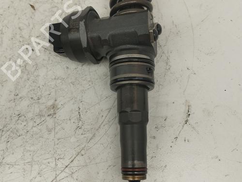 Injector VW POLO IV (9N_, 9A_) [2001-2014]  31614840