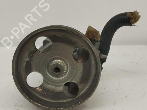 Used Steering pump PEUGEOT 406 (8B) [1995-2005]  31615459