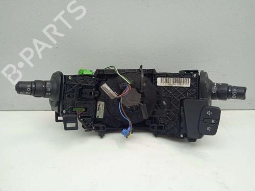 Used Headlight switch RENAULT SCÉNIC II (JM0/1_) 1.5 dCi (JM02, JM13) (101 hp) 15772849