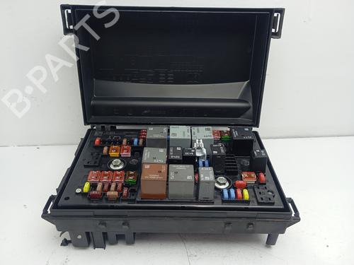 Used Fuse box OPEL ASTRA J (P10) 2.0 CDTI (68) (160 hp) 18101176