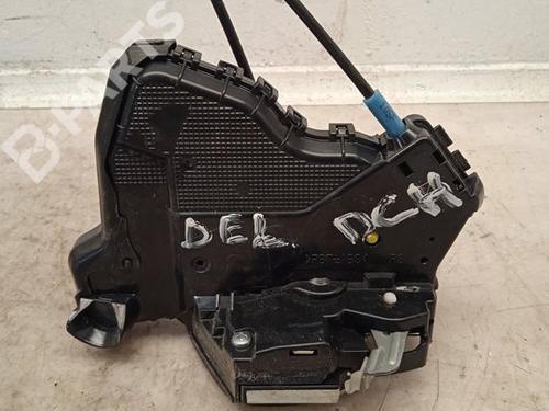 front-right-lock-lexus-ct-zwa10_-4b9032816-2010-11159915 main image