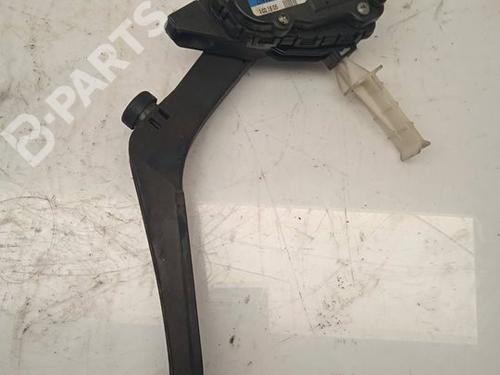 pedal-vw-touareg-7la-7l6-7l7-7l6723507-2002-2003-2004-2005-2006-2007-2008-2009-2010-2011-2012-2013-11157298 main image