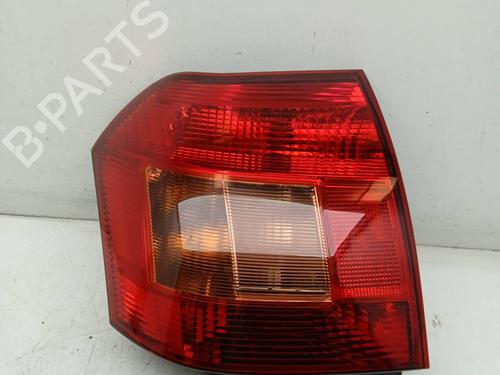 Used Right taillight TOYOTA COROLLA (_E12_) 1.6 VVT-i (ZZE121_, ZZE121R) (110 hp) 4318264