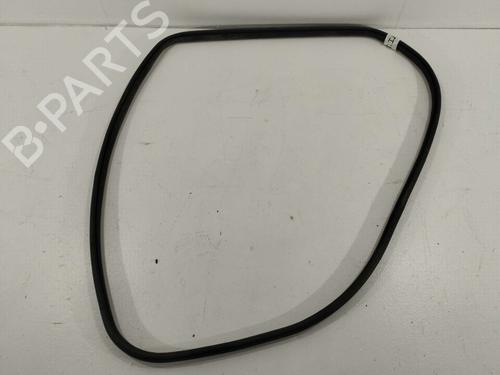 Used Rubber door seal Rubber door seal HONDA CIVIC X Hatchback (FC_, FK_) 2.0 Type-R (FK8) (320 hp) 22546258 22546258