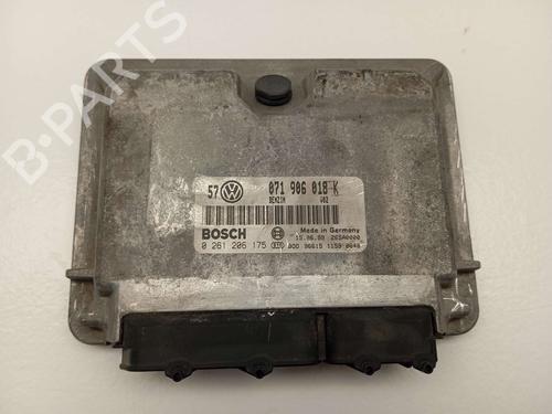 Used Engine control unit (ECU) Engine control unit (ECU) SEAT TOLEDO II (1M2) 2.3 V5 (150 hp) 31616101 31616101