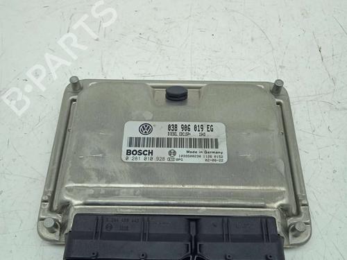 Used Engine control unit (ECU) Engine control unit (ECU) SKODA SUPERB I (3U4) [2001-2008] 4623552 4623552