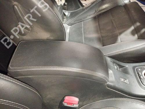 Armlene Armlene RENAULT MEGANE III Hatchback (BZ0/1_, B3_) [2008-2026] 18548760 18548760