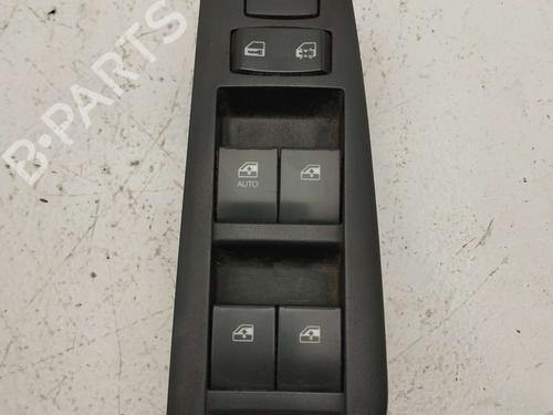 Used Left front window switch CHEVROLET EPICA (KL1_) [2004-2011]  24614451