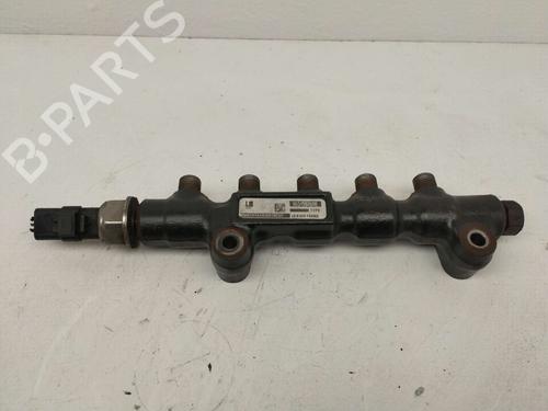 Used Injection rail Injection rail CITROËN C4 Coupe (LA_) [2004-2013] 23529219 23529219