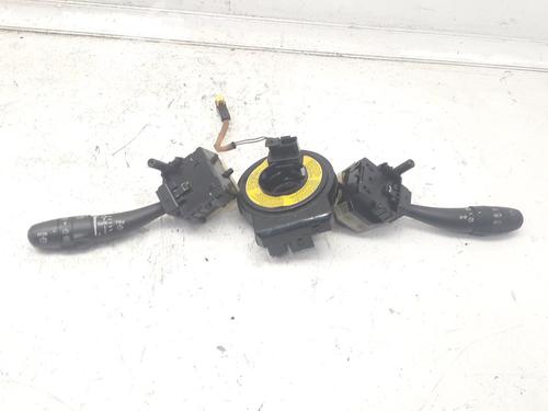 switch-kia-pro-ceed-ed-16-crdi-115-2008-2009-2010-2011-2012-2013-11149400 main image