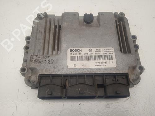 Used Engine control unit (ECU) RENAULT TRAFIC II Bus (JL) 2.5 dCi 135 (JL0D) (135 hp) 24310365