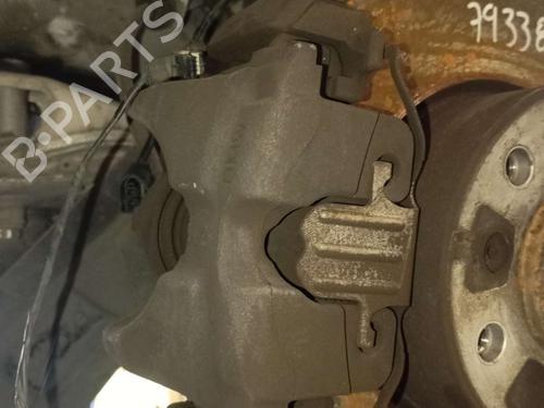 Used Right front brake caliper BMW 1 Coupe (E82) 120 d (177 hp) 18548986