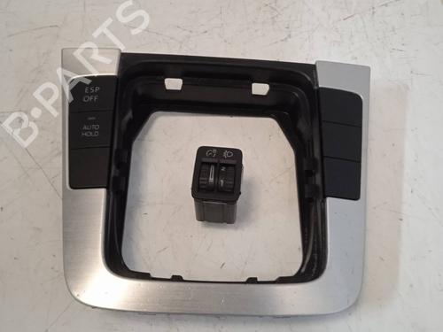 switch-vw-passat-b6-3c2-3c0864263a-2005-2006-2007-2008-2009-2010-4344947 main image