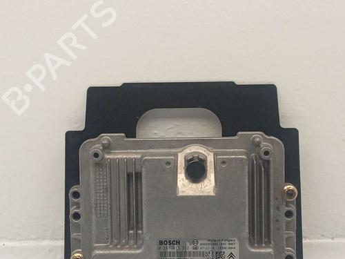 Used Engine control unit (ECU) CITROËN C4 I Saloon [2006-2014]  31616875