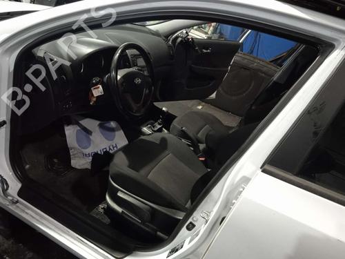 Used Rubber door seal HYUNDAI i30 (FD) 1.4 (109 hp) 16414510