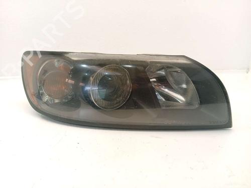 Used Right headlight VOLVO S40 II (544) 2.0 D (136 hp) 31620809
