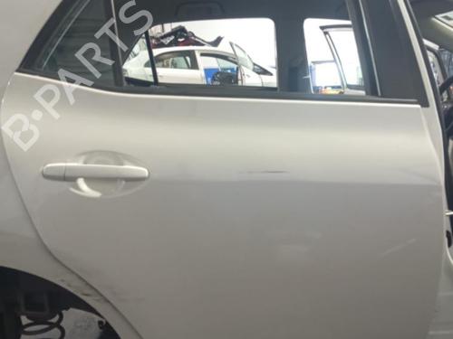 Used Right rear door TOYOTA AURIS (_E15_) 1.8 Hybrid (ZWE150_, ZWE150R) (136 hp) 24506260