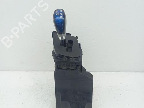 Used Gear lever TOYOTA PRIUS PLUS (_W4_) 1.8 Hybrid (ZVW40W, ZVW41W) (136 hp) 32504635