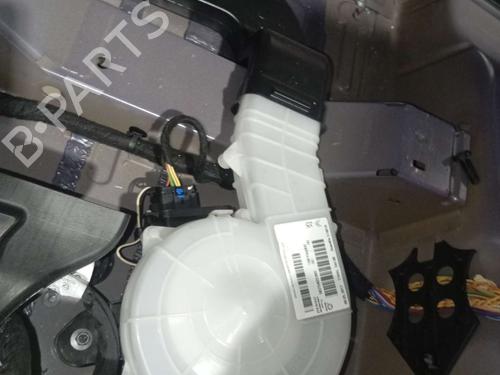 Used Heater blower motor Heater blower motor CITROËN C4 Grand Picasso II (DA_, DE_) [2013-2026] 18571752 18571752