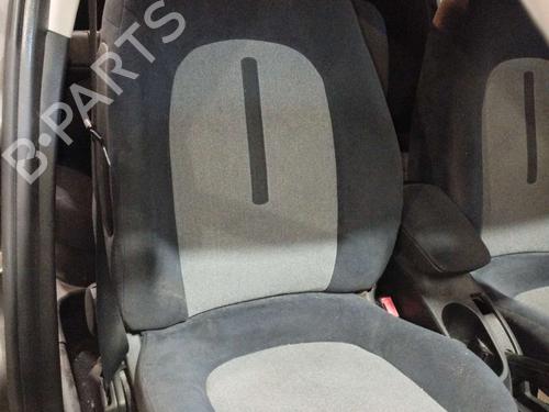 Used Right front seat Right front seat FIAT BRAVO II (198_) 1.9 D Multijet (198AXB1A) (120 hp) 21796294 21796294