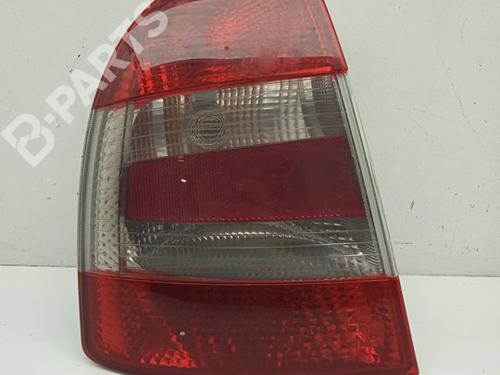 Used Left taillight SKODA SUPERB I (3U4) [2001-2008]  11164708