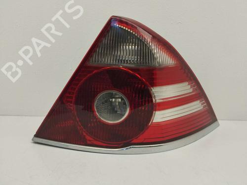 Used Right taillight Right taillight FORD MONDEO III (B5Y) 2.0 TDCi (130 hp) 18132909 18132909