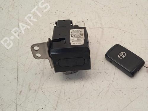 ignition-barrel-toyota-prius-liftback-_w2_-626399000-2003-2004-2005-2006-2007-2008-2009-2010-14931019 main image