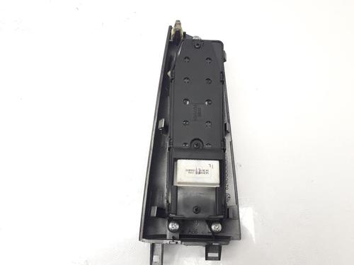 Used Left front window switch TOYOTA COROLLA (_E12_) 2.0 D-4D (CDE120R, CDE120L_) (116 hp) 11149850