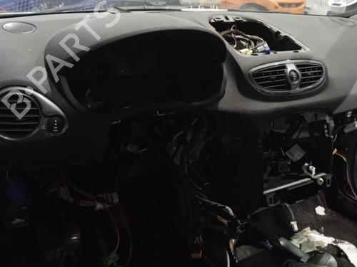 Used Dashboard Dashboard RENAULT CLIO III Grandtour (KR0/1_) [2007-2026] 24500178 24500178
