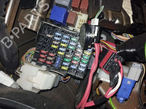 Used Fuse box Fuse box RENAULT TWINGO II (CN0_) [2007-2026] 31614542 31614542