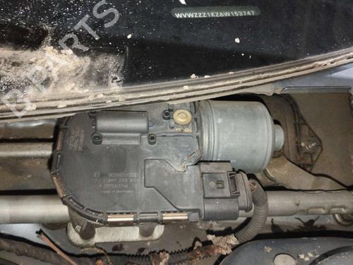 Used Front wiper motor Front wiper motor VW GOLF VI (5K1) [2008-2014] 17107823 17107823
